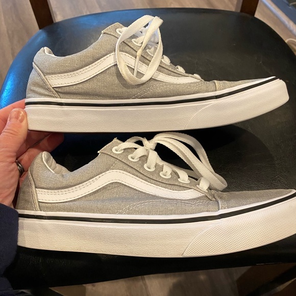 Old Skool Vans, women sz 7.5/men sz 6, shimmery silver gray color - Picture 2 of 8